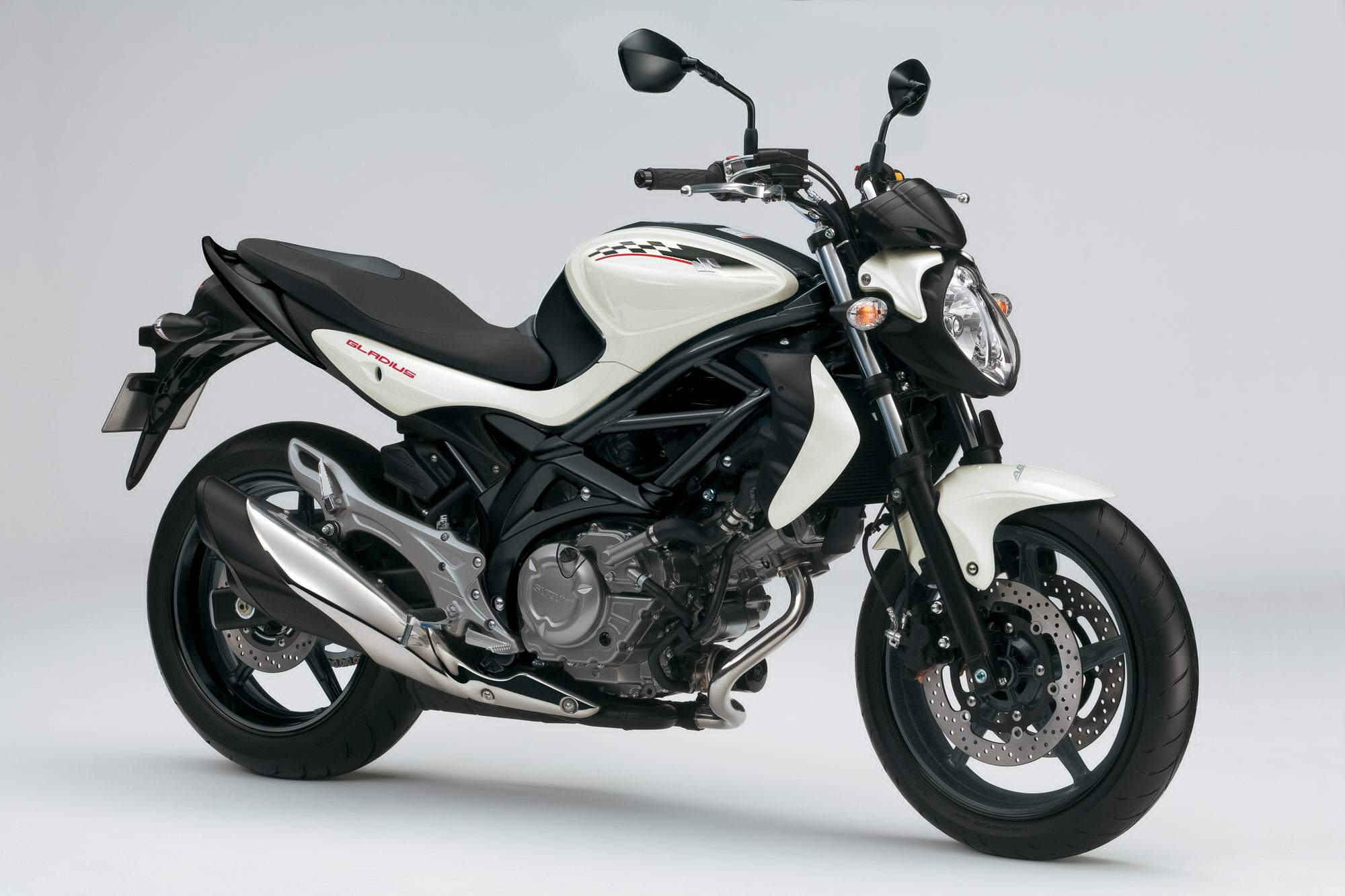 Moto on sale suzuki gladius